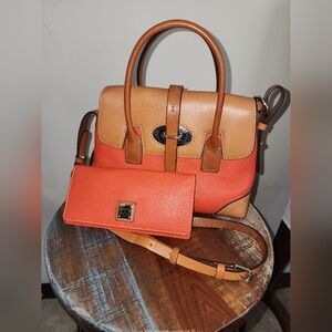 Dooney And Bourke Orange Tan Small Elisa Crossbody Satchel Purse Wallet Set